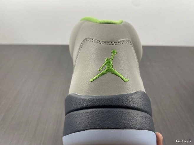 Kick Theory Green (2022) Bean 5 Jordan DM9014-003 Retro 0717